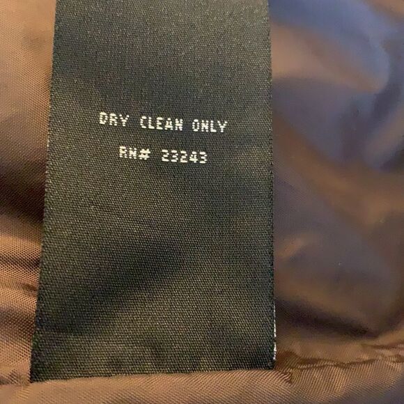 New York & Company Winter coat with fur lined hood size Large - Picture 8 of 8